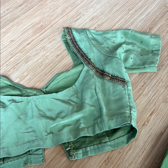 Yellow and Green Embroidered Fabric - Picture 10 of 12